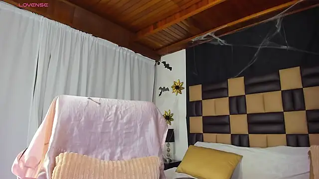 Snapshot of BarbieKano chatting on November 6, 2025, 12:00 am BarbieKano online show from November 6, 2025, 12:00 am