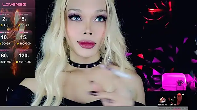 Snapshot of sugar_bbyxx chatting on September 16, 2025, 5:25 pm sugar bbyxx online show from September 16, 2025, 5:25 pm