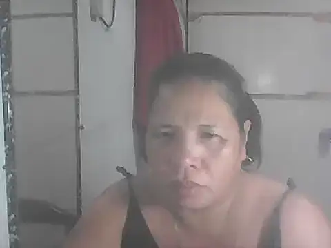 Snapshot of hotwet_mama4uxx chatting on February 14, 2025, 12:57 pm hotwet mama4uxx online show from February 14, 2025, 12:57 pm