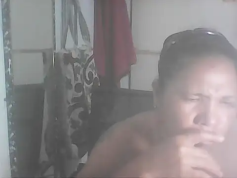 hotwet mama4uxx online show from November 4, 2025, 4:55 am