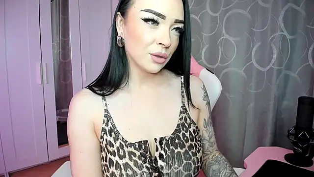 Snapshot of na_dolli chatting on April 12, 2026, 2:00 pm na dolli online show from April 12, 2026, 2:00 pm