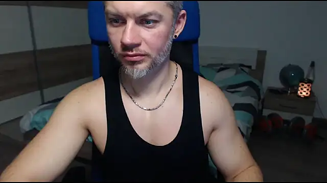 RobbyShawz online show from January 2, 2025, 11:52 am