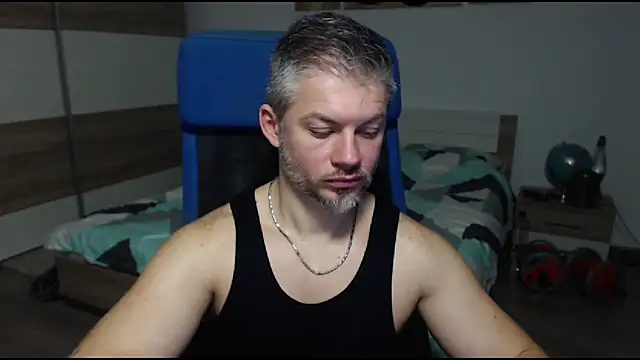 RobbyShawz online show from January 6, 2025, 1:08 pm