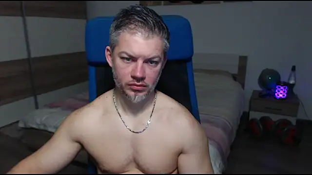 RobbyShawz online show from March 7, 2025, 6:02 am