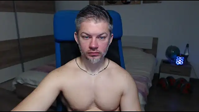 RobbyShawz online show from March 8, 2025, 5:38 am