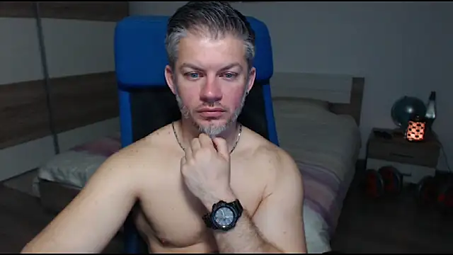 RobbyShawz online show from March 22, 2025, 5:17 am