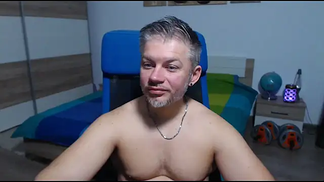 RobbyShawz online show from October 6, 2025, 4:21 am