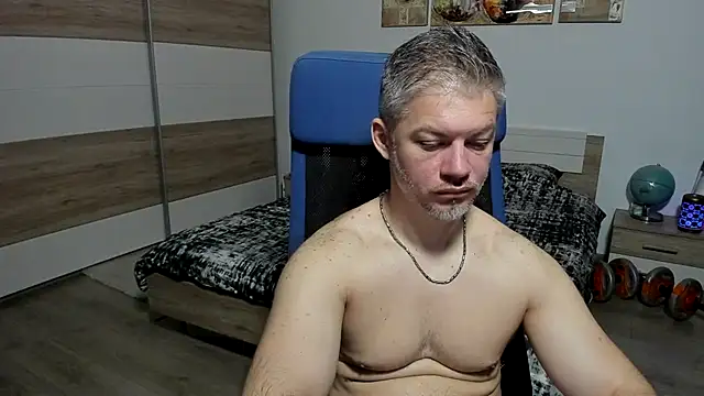 RobbyShawz online show from May 10, 2026, 5:12 am