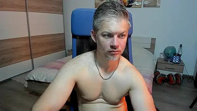 RobbyShawz online show from June 4, 2026, 3:45 am