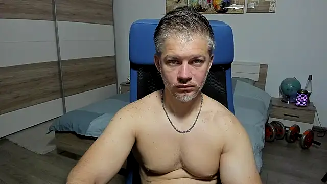 RobbyShawz online show from June 16, 2026, 4:26 am