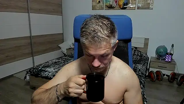 RobbyShawz online show from June 25, 2026, 4:45 am