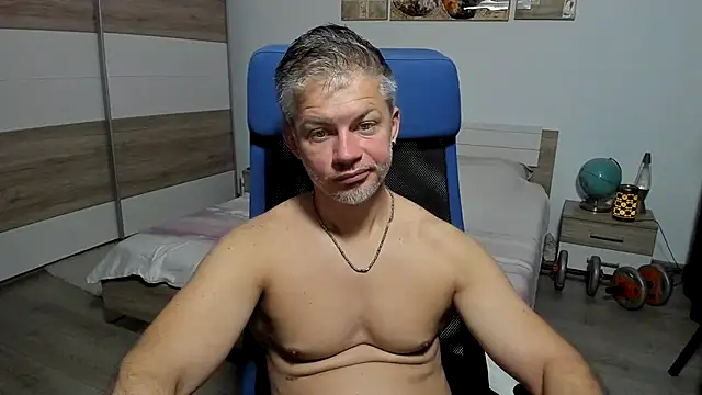 RobbyShawz online show from July 17, 2026, 4:19 am