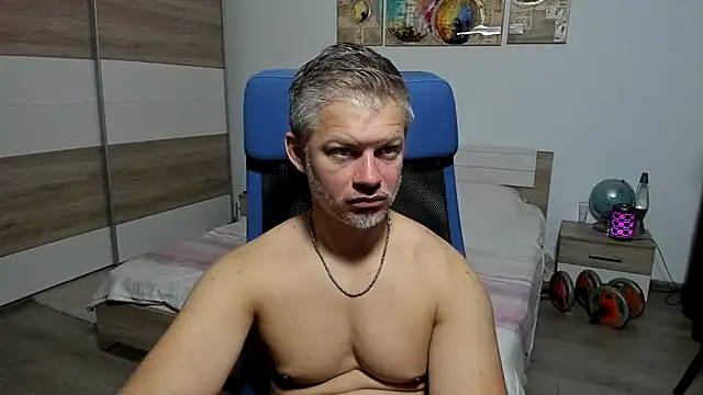 RobbyShawz online show from July 20, 2026, 4:27 am