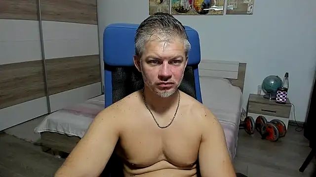 RobbyShawz online show from July 26, 2026, 4:53 am
