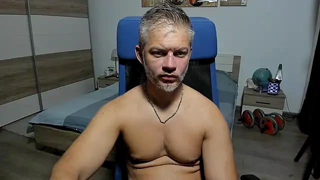 RobbyShawz online show from August 7, 2026, 4:14 am