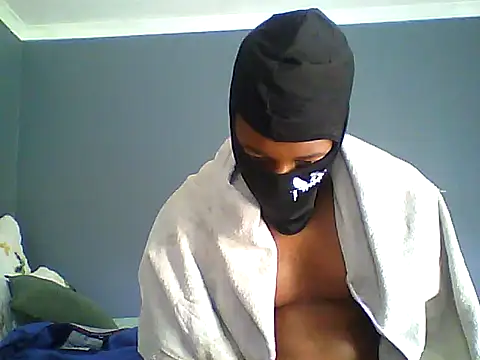 TitularAdaption online show from December 4, 2025, 8:01 am