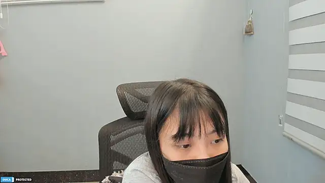 Snapshot of Ayase_momo chatting on January 5, 2025, 3:13 pm Ayase momo online show from January 5, 2025, 3:13 pm