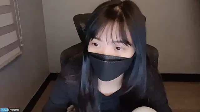 Snapshot of Ayase_momo chatting on January 12, 2025, 12:07 am Ayase momo online show from January 12, 2025, 12:07 am