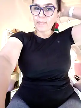 MariaPau 83 online show from December 6, 2024, 1:18 am