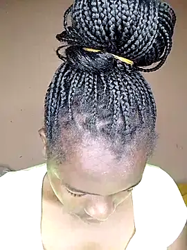 Snapshot of _cutemelania chatting on September 28, 2025, 3:45 am cutemelania online show from September 28, 2025, 3:45 am