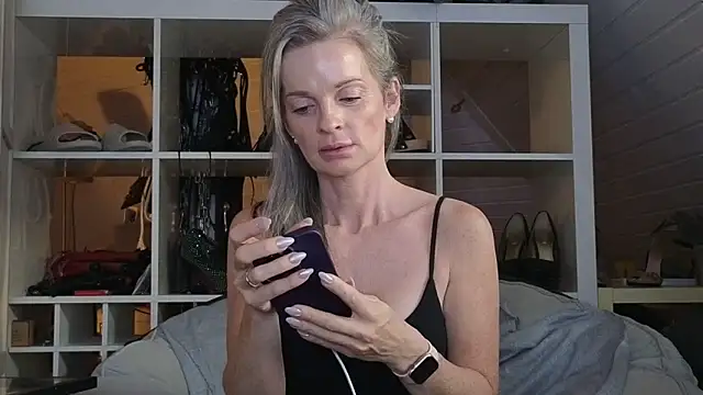 Snapshot of Sabdeluxe chatting on May 29, 2026, 3:37 am Sabdeluxe online show from May 29, 2026, 3:37 am