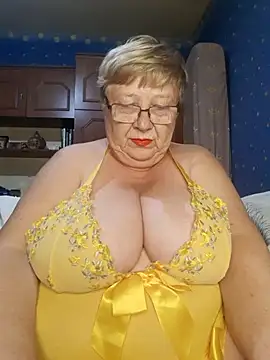 Snapshot of Lena_Gaby chatting on September 15, 2025, 7:03 pm Lena Gaby online show from September 15, 2025, 7:03 pm