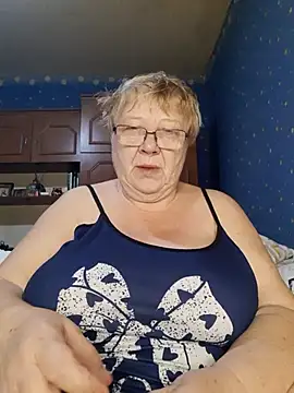 Snapshot of Lena_Gaby chatting on October 16, 2025, 5:08 am Lena Gaby online show from October 16, 2025, 5:08 am