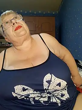 Snapshot of Lena_Gaby chatting on October 26, 2025, 6:52 am Lena Gaby online show from October 26, 2025, 6:52 am