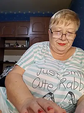 Snapshot of Lena_Gaby chatting on October 27, 2025, 4:05 am Lena Gaby online show from October 27, 2025, 4:05 am