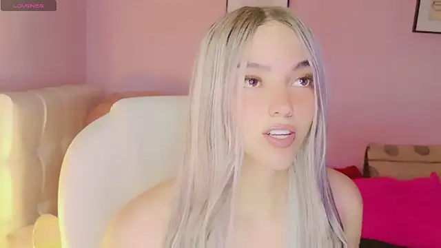 EvaEvangeline online show from September 12, 2025, 7:52 am