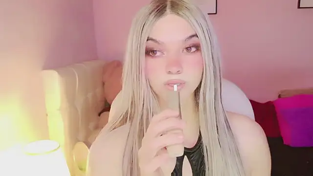 EvaEvangeline online show from May 6, 2026, 8:41 am
