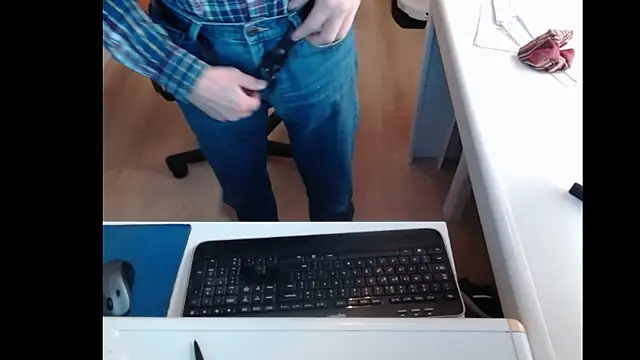 dutchpornking online show from January 13, 2025, 2:00 pm