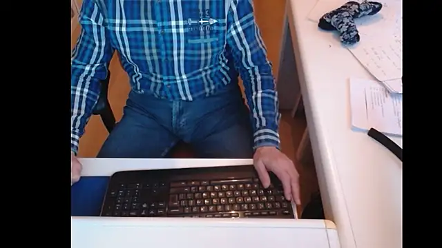 dutchpornking online show from January 15, 2025, 2:46 pm