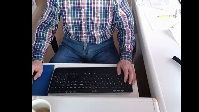 dutchpornking online show from January 29, 2025, 8:51 am
