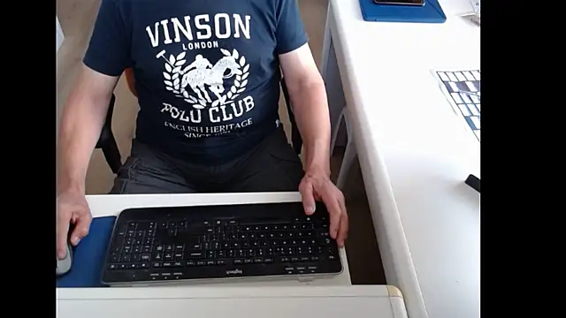 dutchpornking online show from July 1, 2026, 7:10 am