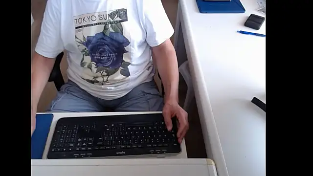 dutchpornking online show from July 11, 2026, 9:34 am