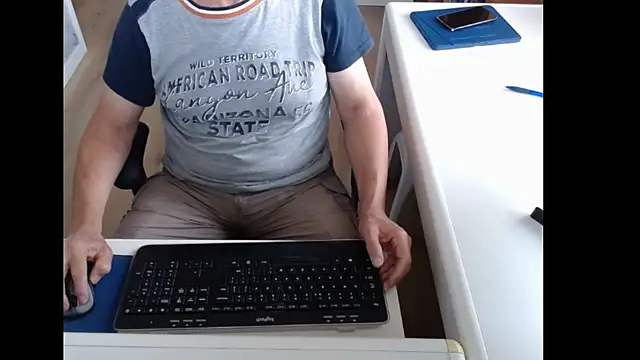 dutchpornking online show from July 25, 2026, 6:00 am