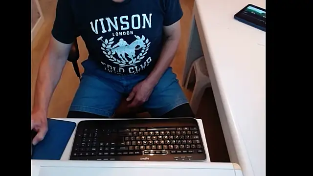 dutchpornking online show from July 30, 2026, 6:45 am