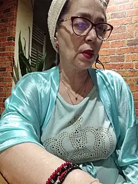 Chriss Tinaa online show from April 4, 2026, 3:27 am