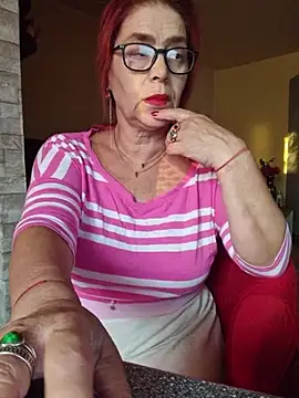 Chriss Tinaa online show from July 15, 2026, 3:23 am