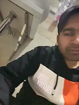 luciferdxm5 online show from January 11, 2026, 8:19 am