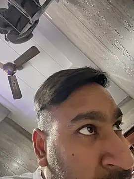 luciferdxm5 online show from March 9, 2026, 10:52 am