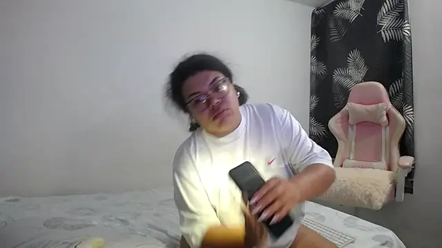 Snapshot of mabigomez00 chatting on March 3, 2026, 9:15 am mabigomez00 online show from March 3, 2026, 9:15 am