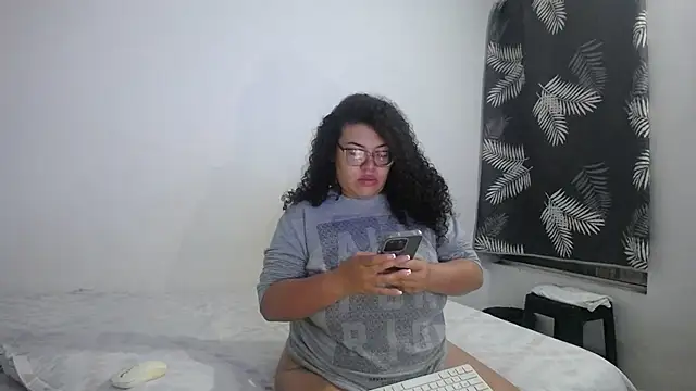 Snapshot of mabigomez00 chatting on April 15, 2026, 9:16 am mabigomez00 online show from April 15, 2026, 9:16 am