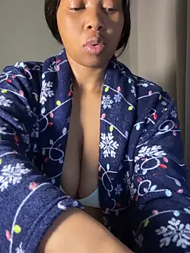 Snapshot of cherrybabe76 chatting on November 28, 2025, 6:38 am cherrybabe76 online show from November 28, 2025, 6:38 am