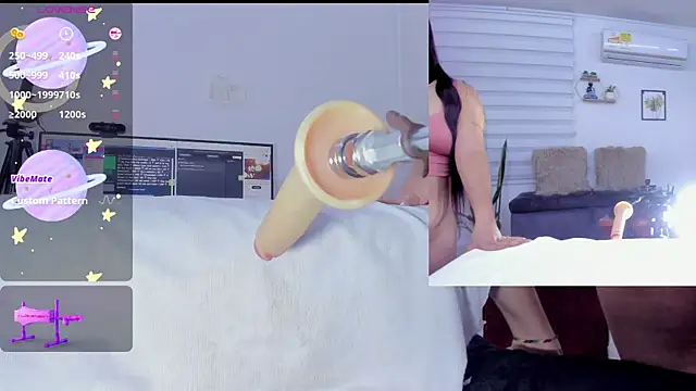 Snapshot of sofi_velez chatting on February 19, 2025, 1:29 am sofi velez online show from February 19, 2025, 1:29 am