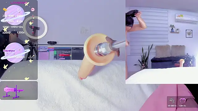 Snapshot of sofi_velez chatting on March 9, 2025, 1:25 am sofi velez online show from March 9, 2025, 1:25 am