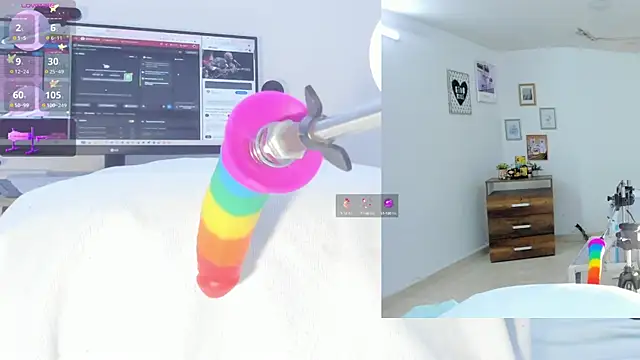 Snapshot of sofi_velez chatting on October 4, 2025, 5:22 pm sofi velez online show from October 4, 2025, 5:22 pm