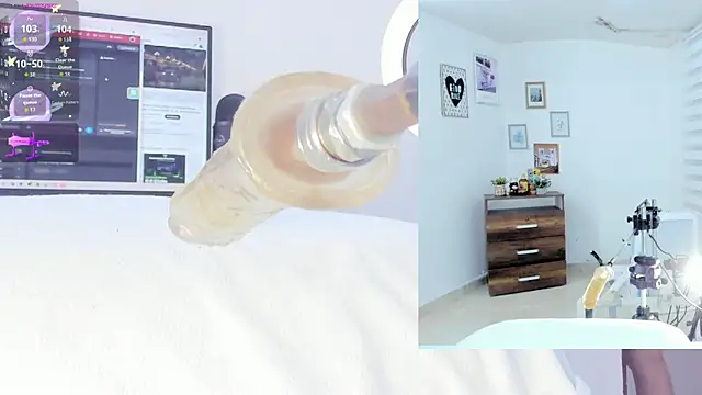 Snapshot of sofi_velez chatting on October 5, 2025, 5:22 pm sofi velez online show from October 5, 2025, 5:22 pm