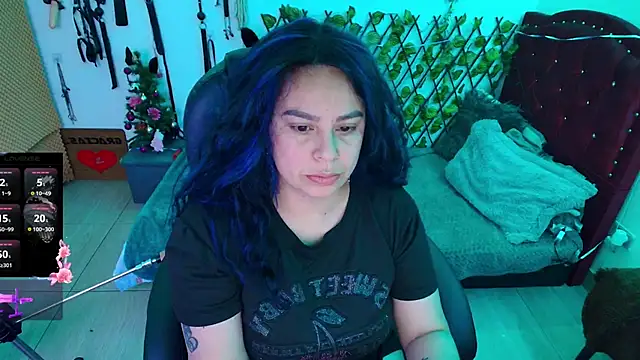 elektra 32 online show from December 14, 2025, 11:53 pm